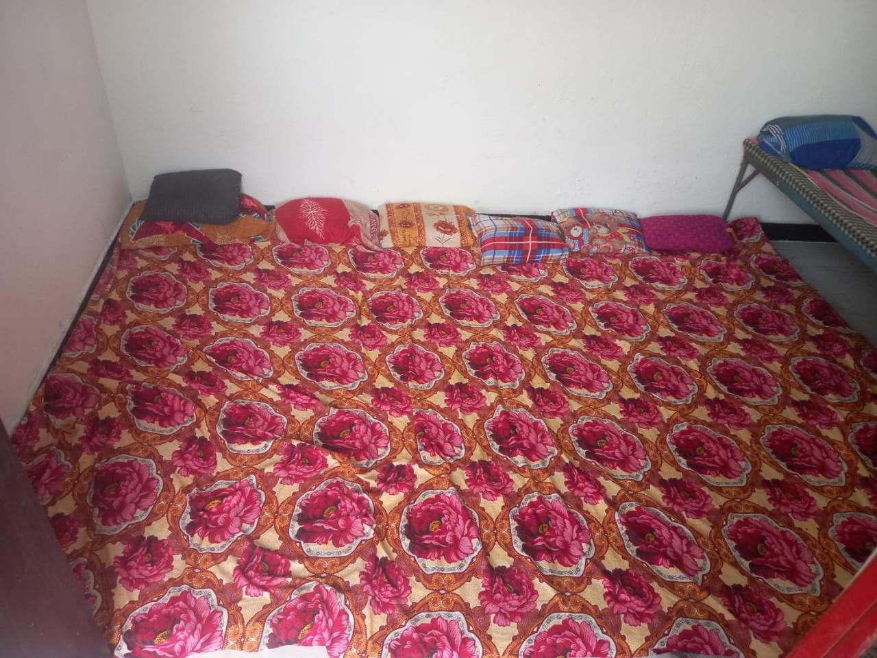 Kuber Bhandari Guest House And Hotel Sehore Экстерьер фото