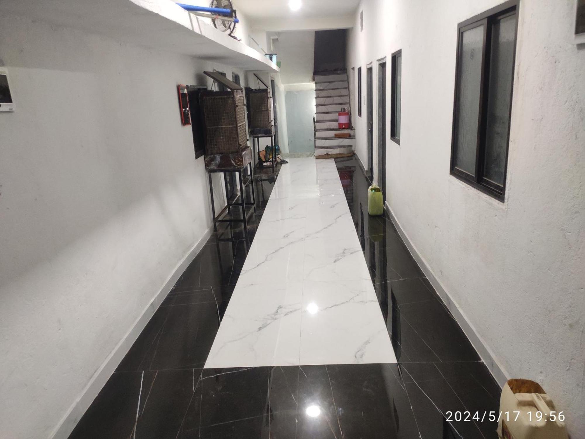 Kuber Bhandari Guest House And Hotel Sehore Экстерьер фото